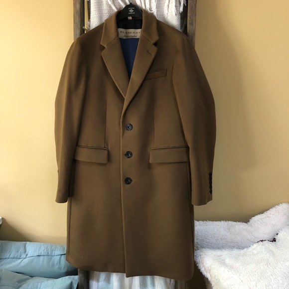Wool/Cashmere Burberry Coat